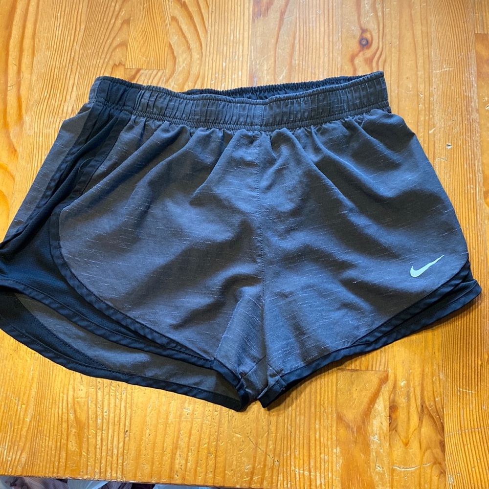 Black Nike shorts